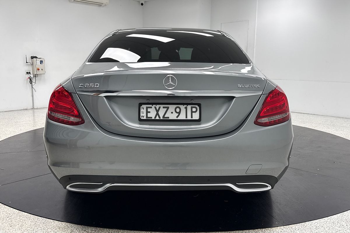 2015 Mercedes-Benz Unknown