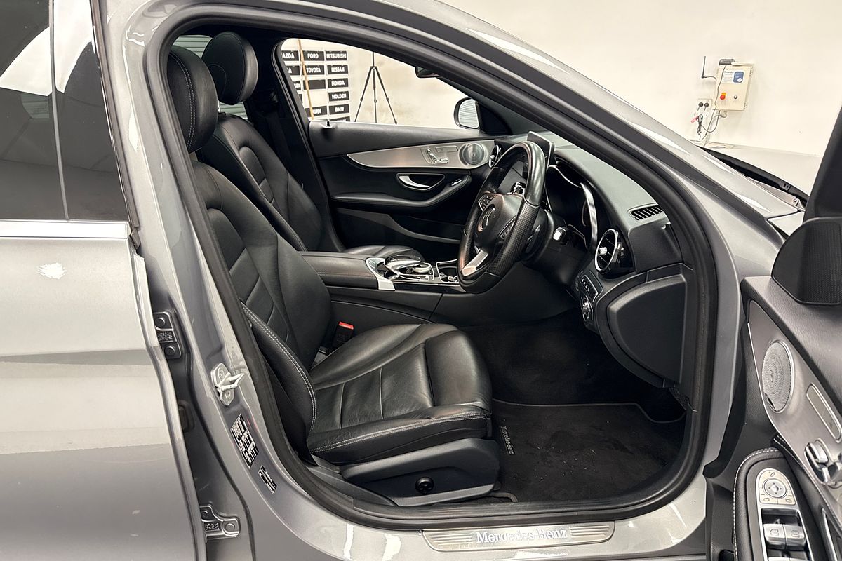 2015 Mercedes-Benz Unknown