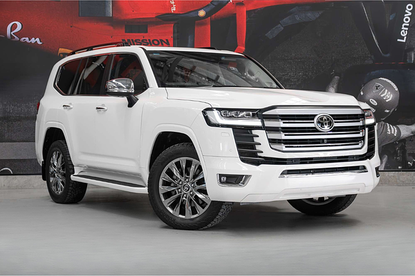 2024 Toyota Landcruiser Sahara ZX FJA300R