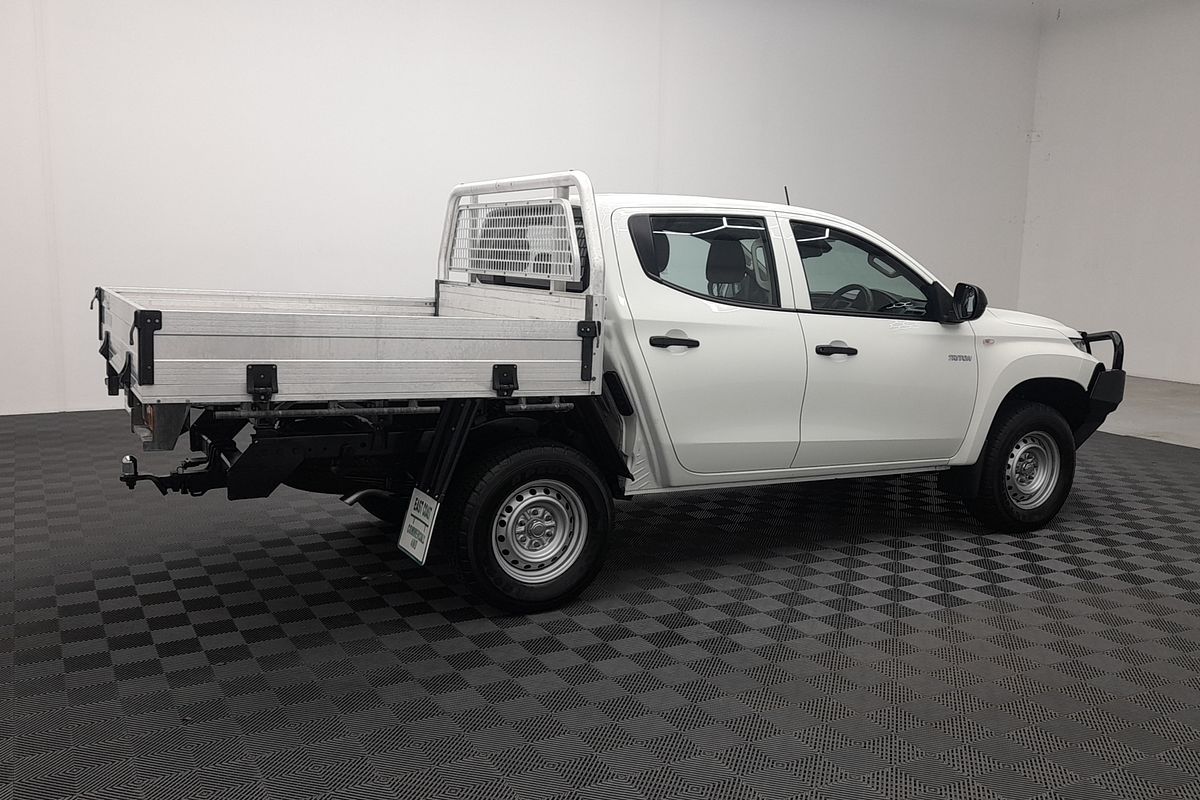 2020 Mitsubishi Triton GLX MR 4X4