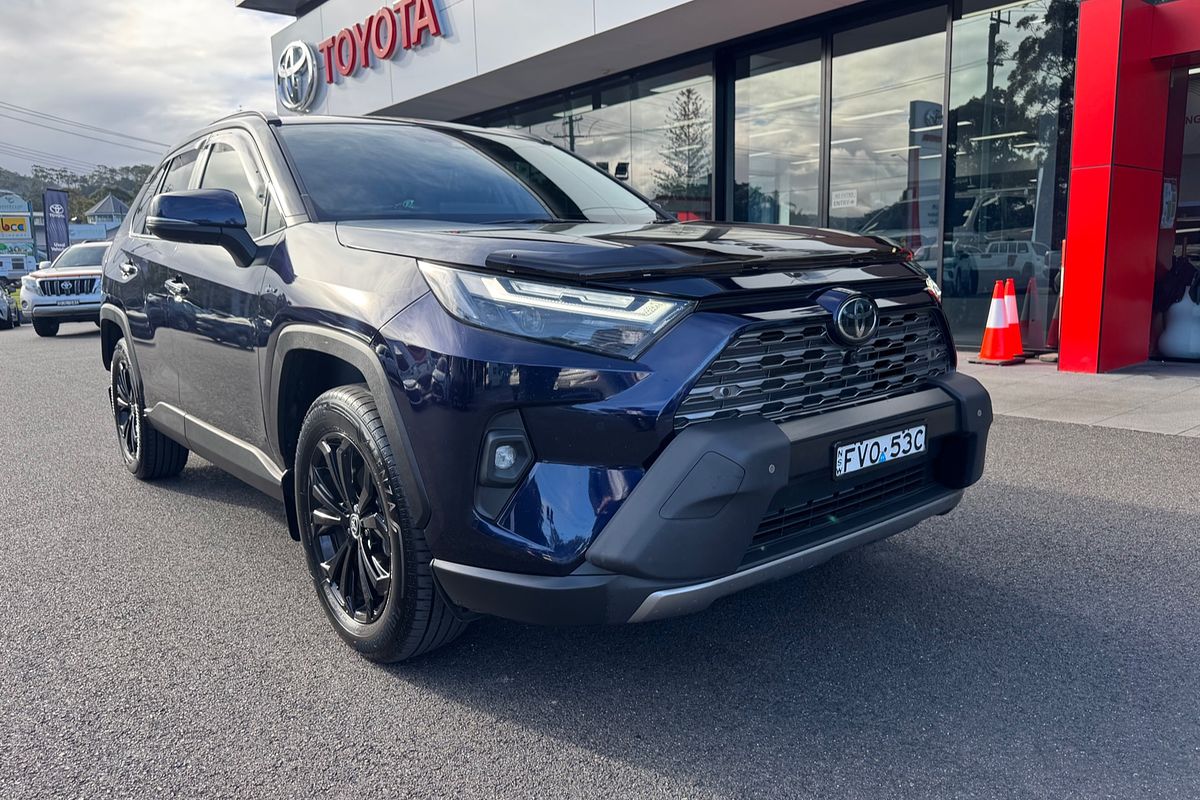 2025 Toyota RAV4 Cruiser AXAH52R