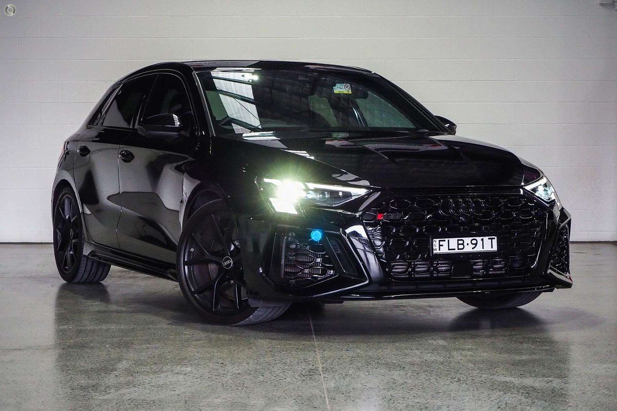 2022 Audi RS3 GY