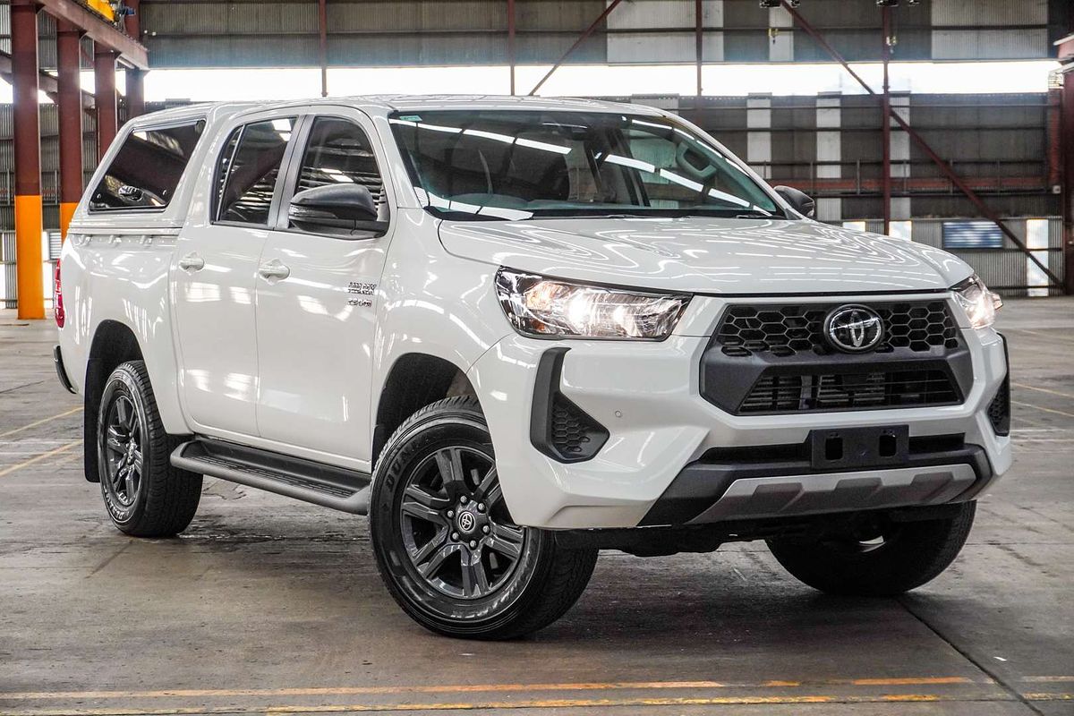 2024 Toyota Hilux SR GUN126R 4X4