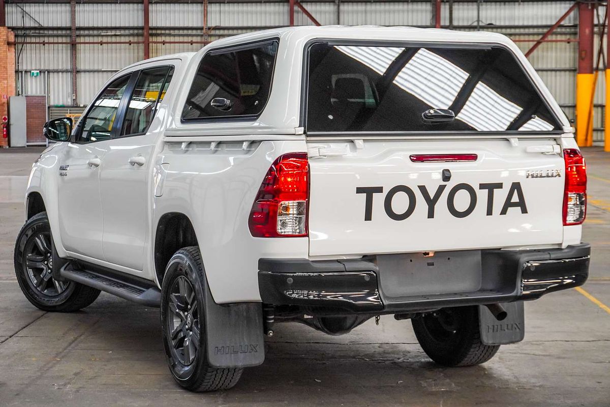 2024 Toyota Hilux SR GUN126R 4X4
