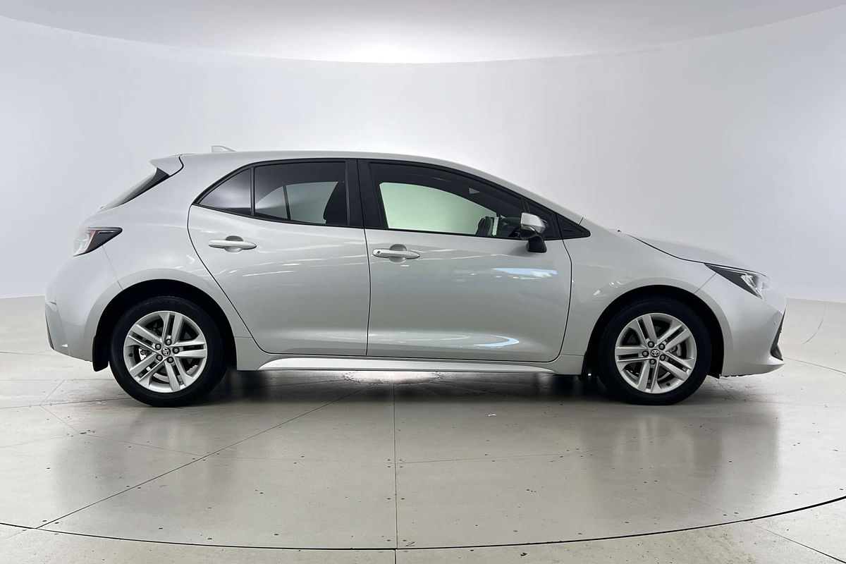 2019 Toyota Corolla SX MZEA12R