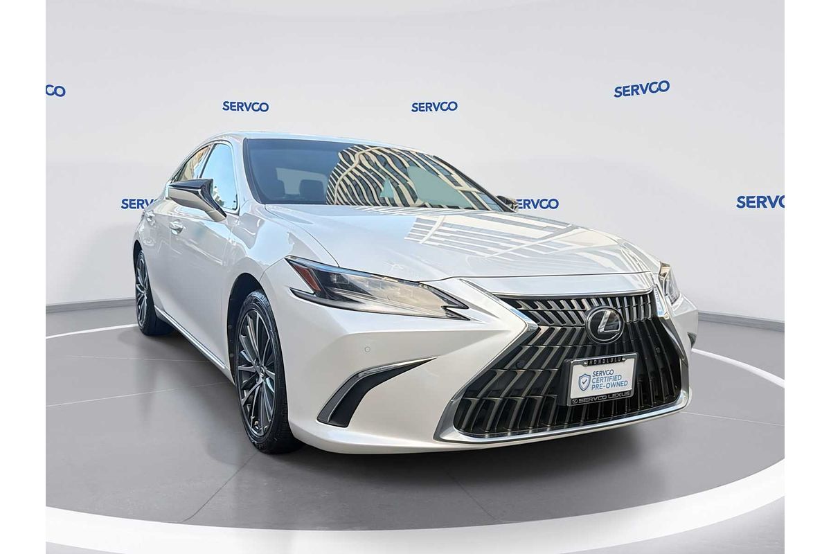 2022 Lexus ES Luxury