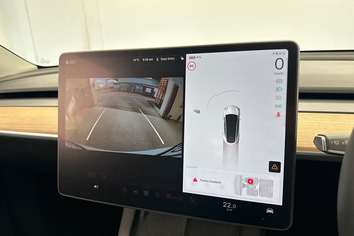 2023 Tesla Model Y Rear-Wheel Drive