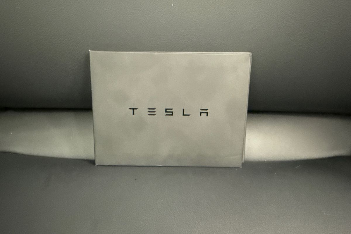 2023 Tesla Model Y Rear-Wheel Drive
