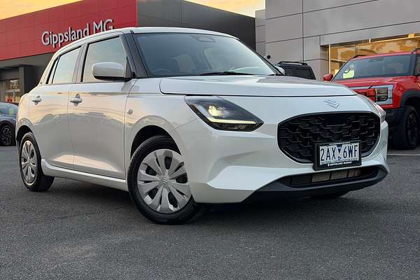2024 Suzuki Swift Hybrid UZ