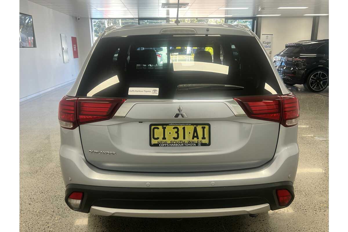 SOLD 2016 Mitsubishi Outlander LS 2WD Used SUV Coffs Harbour NSW