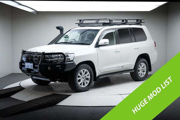 2018 Toyota Landcruiser Sahara VDJ200R
