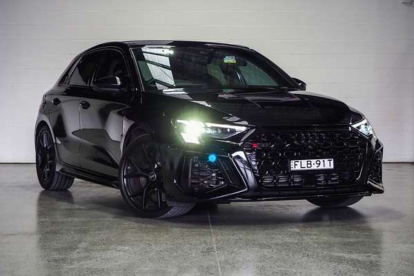2023 Audi RS3 GY