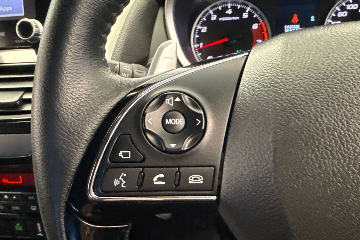 2021 Mitsubishi YB