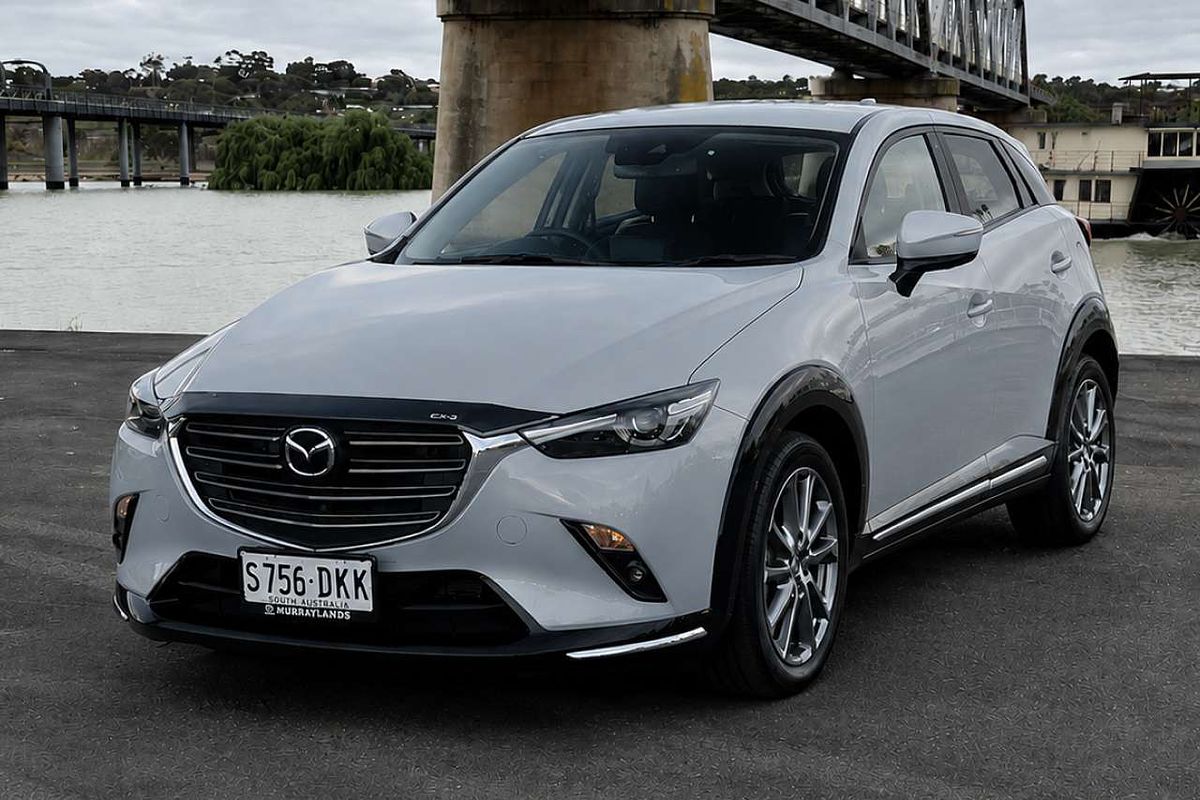 2025 Mazda CX-3 G20 Akari DK