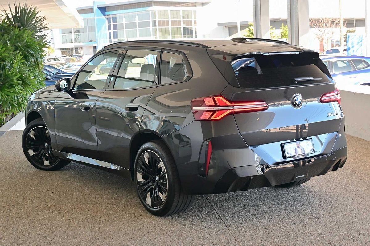 2025 BMW X3 20 xDrive G45