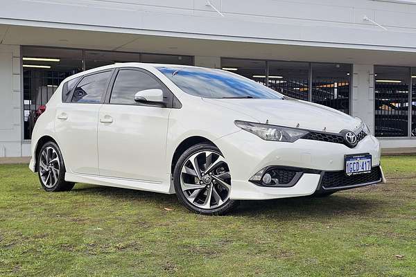 2016 Toyota Corolla SX ZRE182R