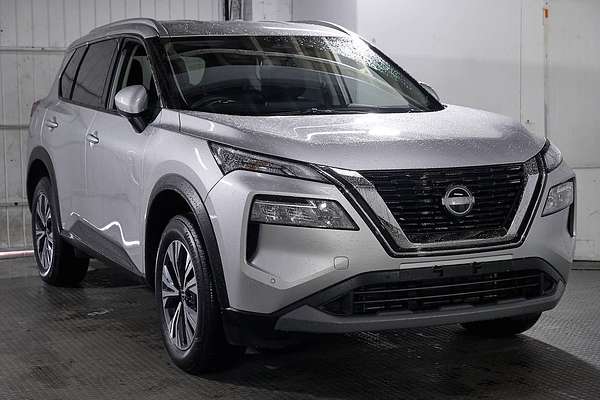 2025 Nissan X-TRAIL ST-L T33