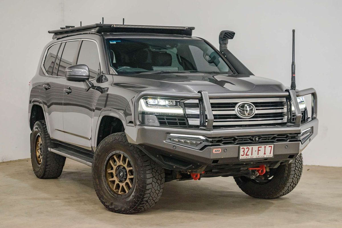 2022 Toyota Landcruiser VX FJA300R