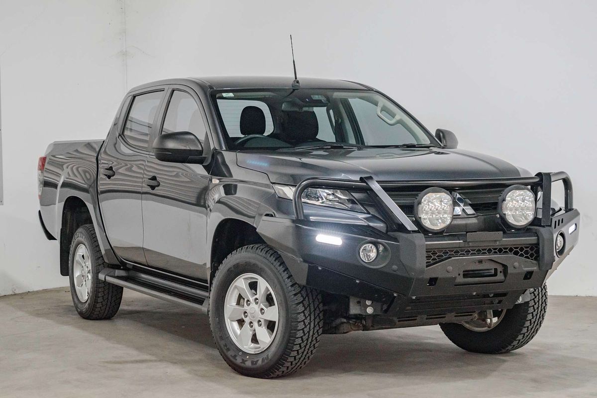 2023 Mitsubishi Triton GLX+ MR 4X4