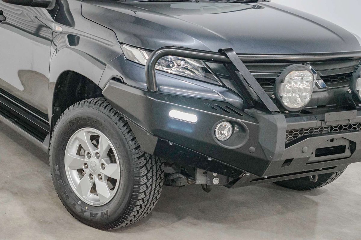 2023 Mitsubishi Triton GLX+ MR 4X4