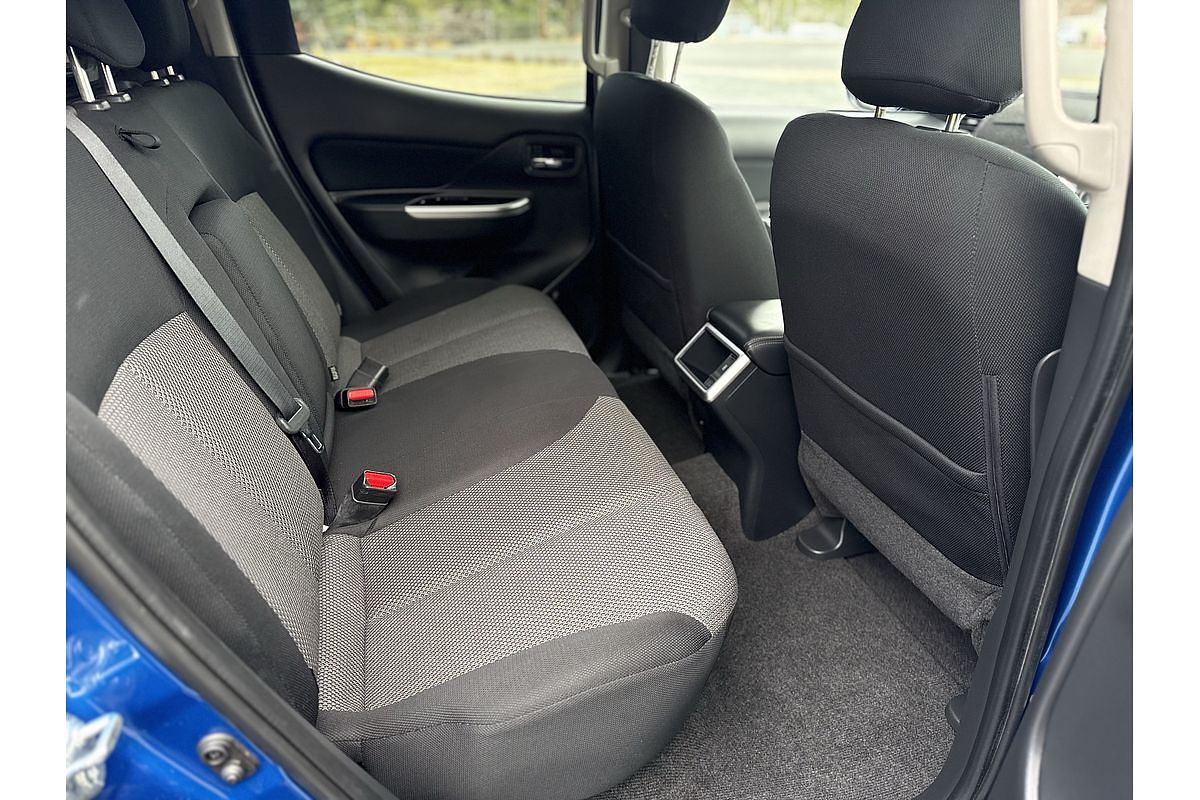 2023 Mitsubishi Triton GLS MR 4X4