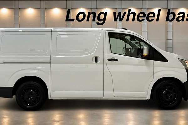 2022 Toyota Hiace GDH300R LWB