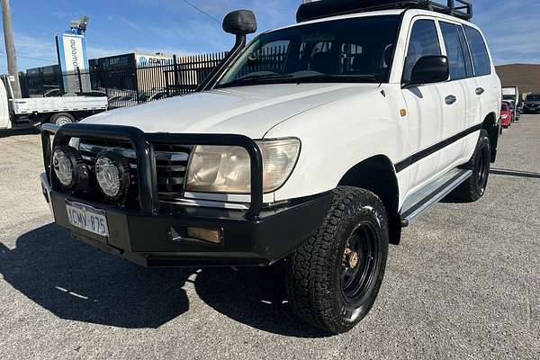 2006 Toyota Landcruiser (4x4) HZJ105R Upgrade
