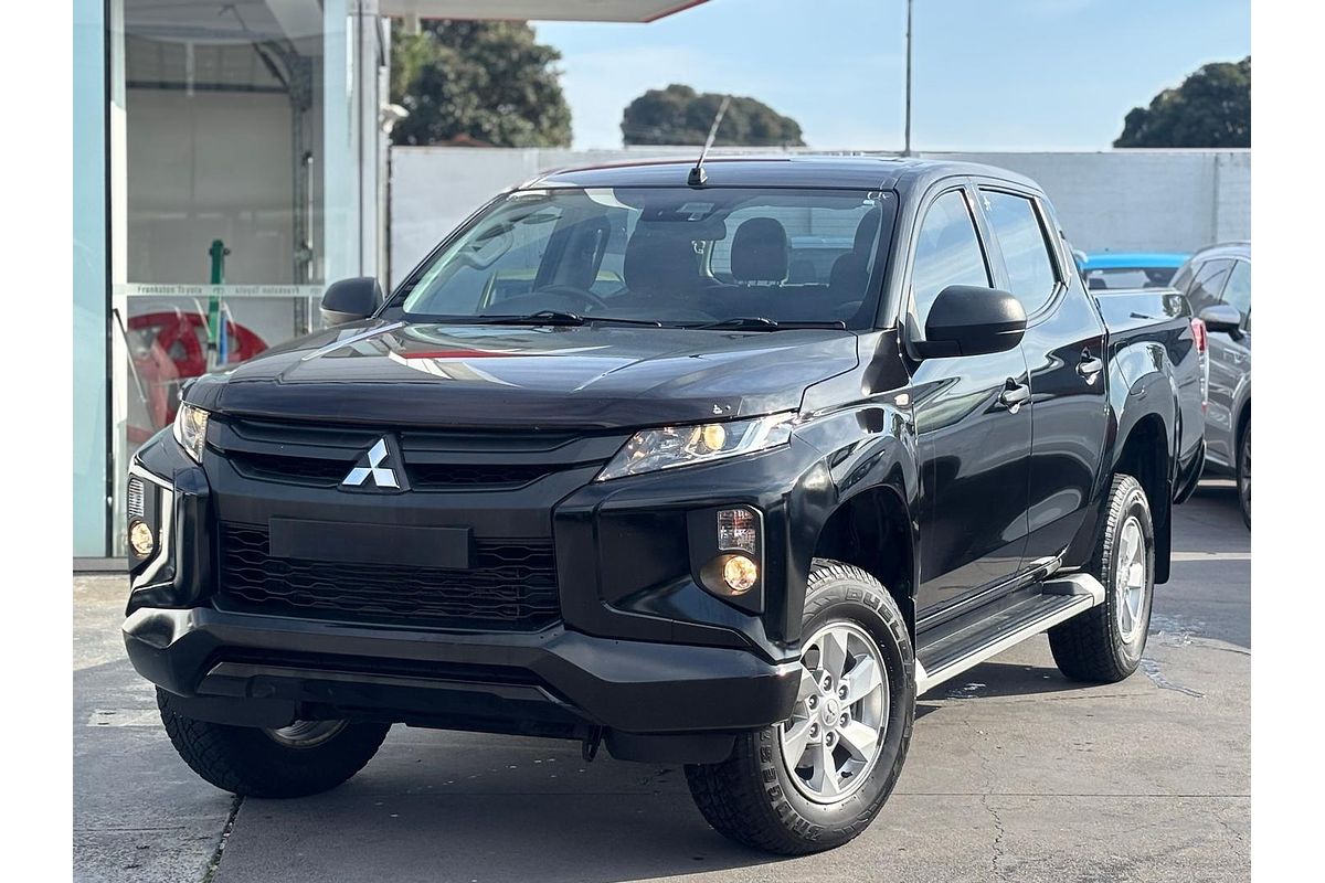 2022 Mitsubishi Triton GLX+ MR 4X4