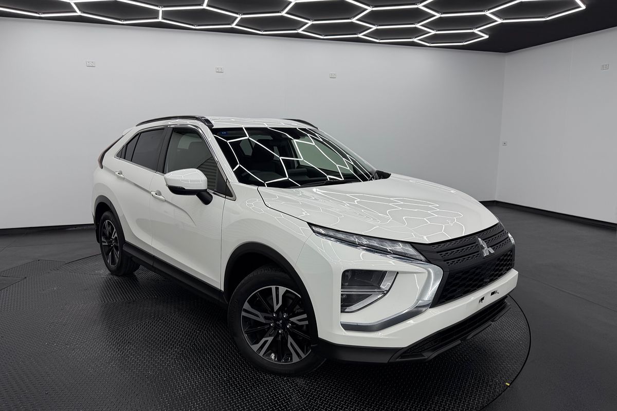 2022 Mitsubishi Eclipse Cross LS YB
