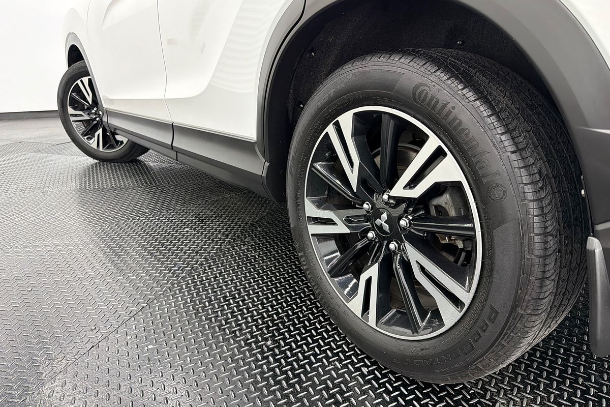 2022 Mitsubishi Eclipse Cross LS YB