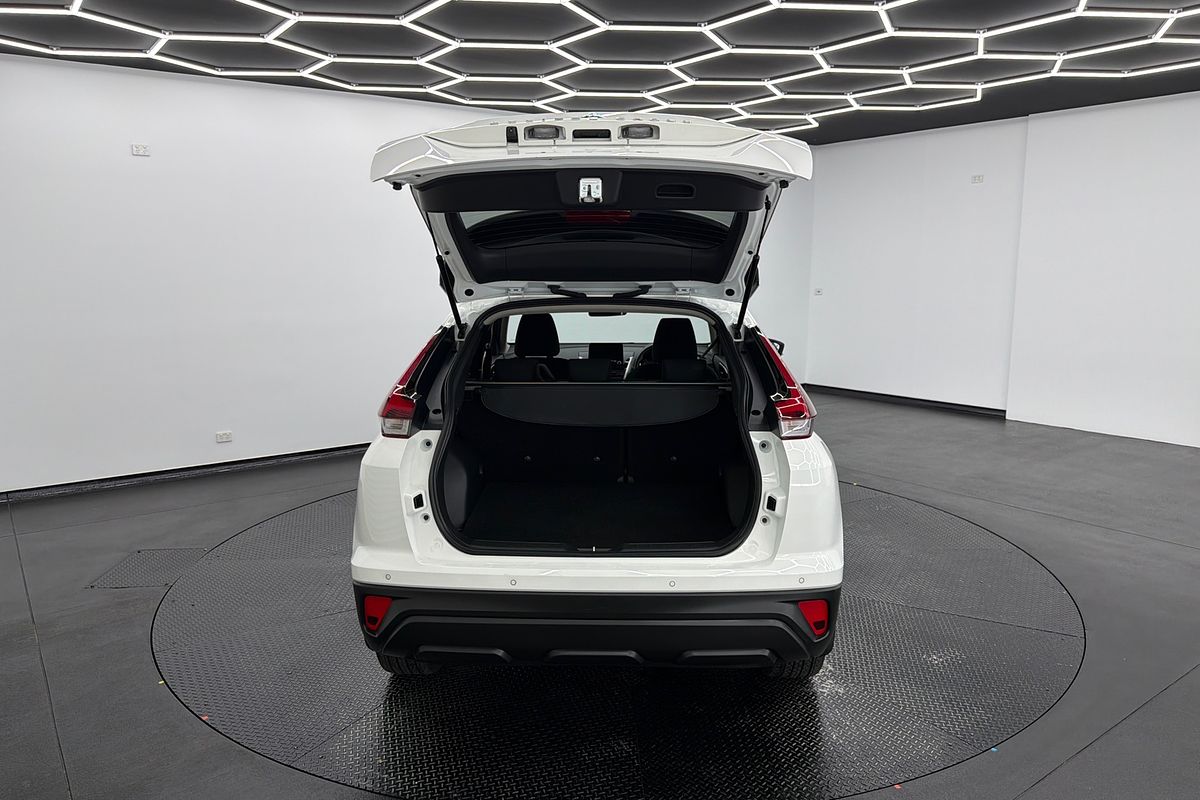 2022 Mitsubishi Eclipse Cross LS YB