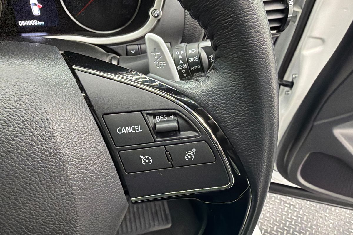 2022 Mitsubishi Eclipse Cross LS YB