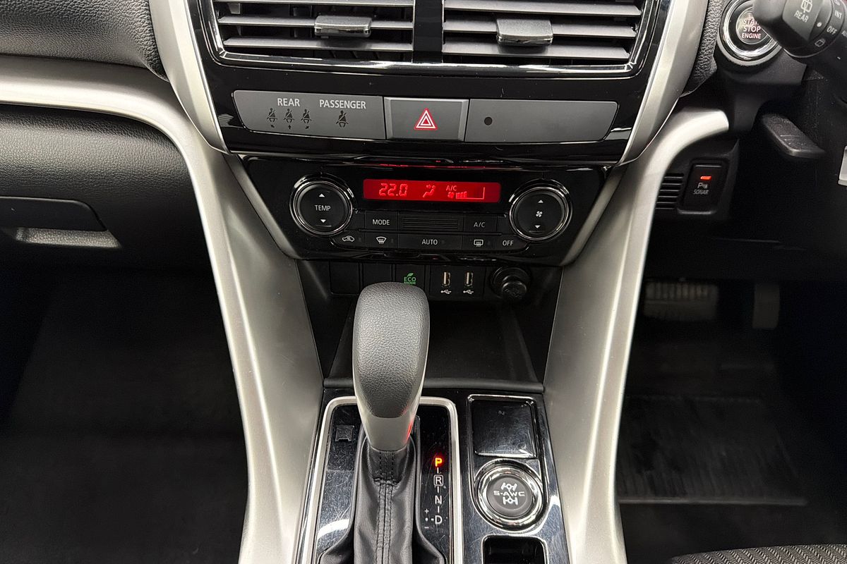 2022 Mitsubishi Eclipse Cross LS YB