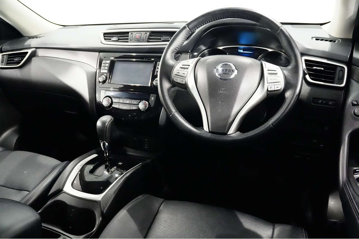 2014 Nissan X-TRAIL ST-L T32