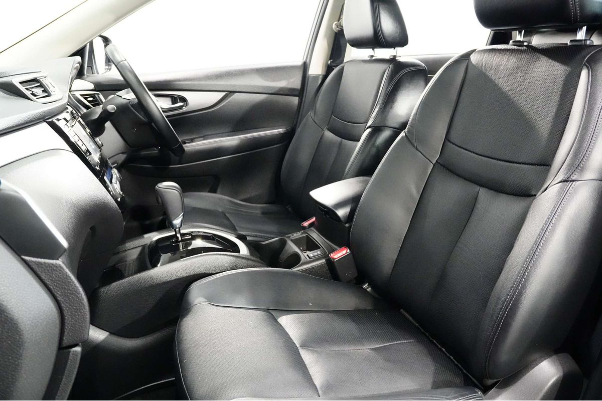 2014 Nissan X-TRAIL ST-L T32
