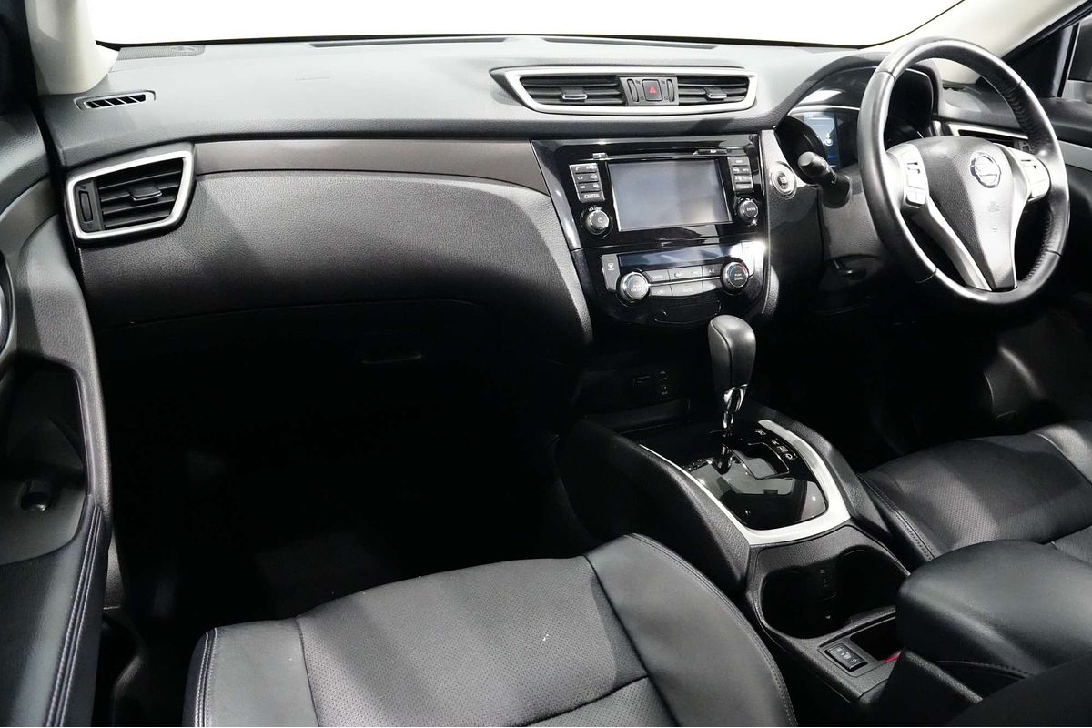 2014 Nissan X-TRAIL ST-L T32