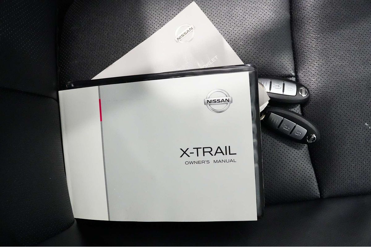 2014 Nissan X-TRAIL ST-L T32