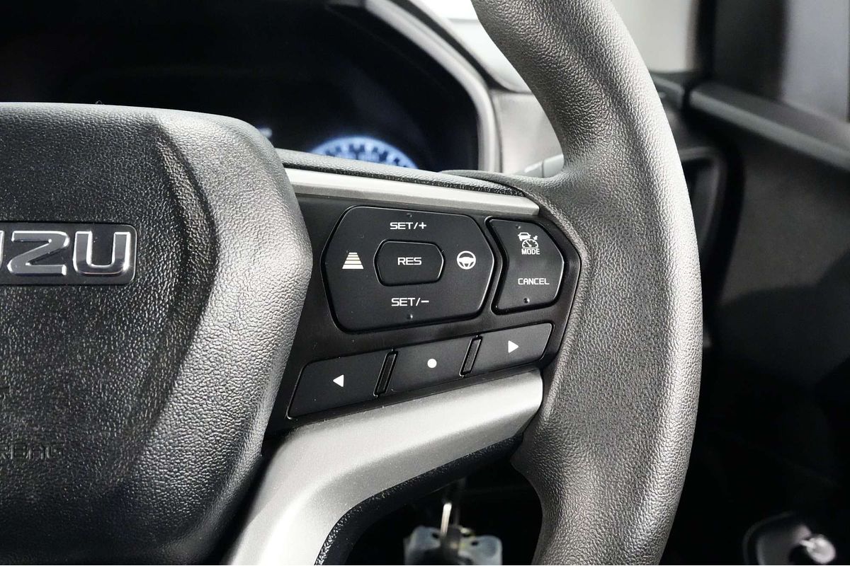 2022 Isuzu D-MAX SX High Ride Rear Wheel Drive