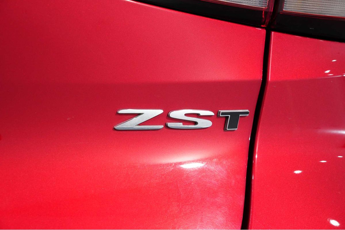 2023 MG ZST Vibe