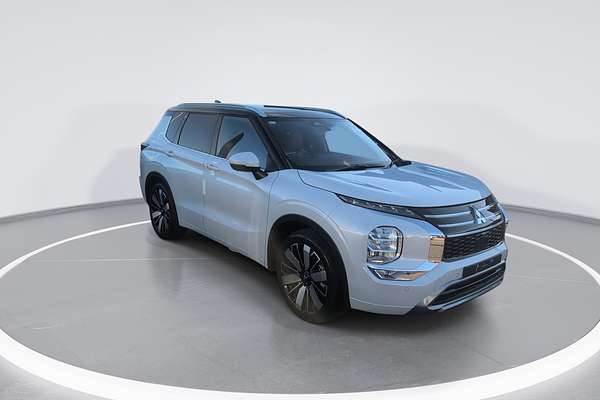 2025 Mitsubishi Outlander Exceed Tourer ZM