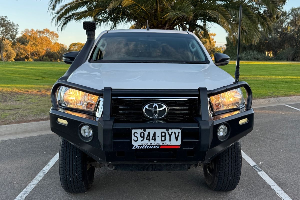 2018 Toyota Hilux SR GUN126R 4X4