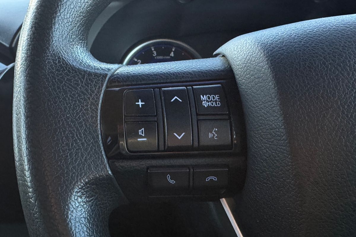 2018 Toyota Hilux SR GUN126R 4X4