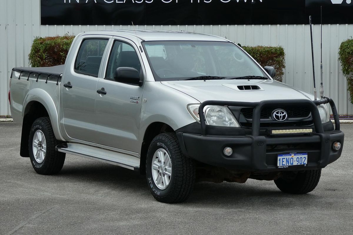2010 Toyota Hilux SR KUN26R
