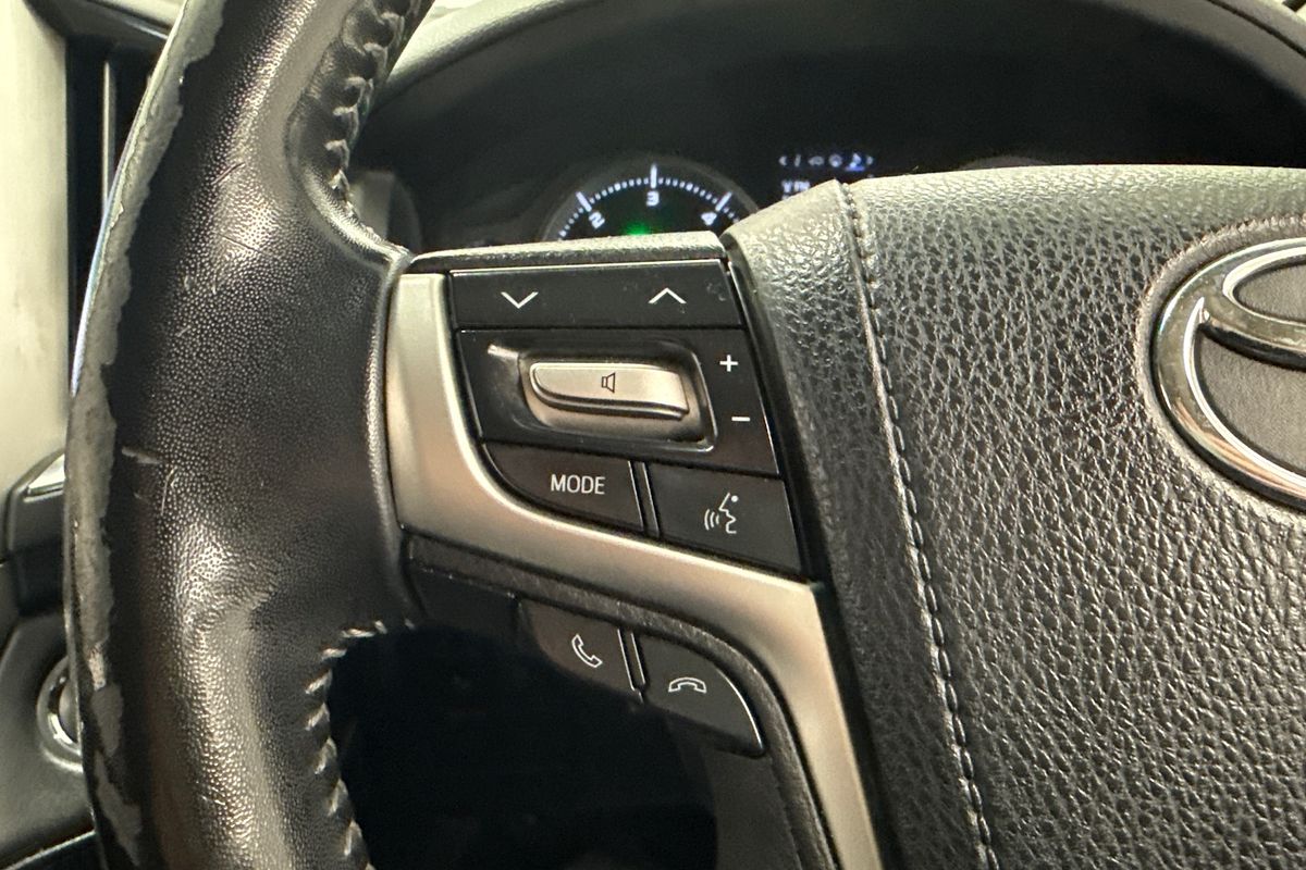 2019 Toyota Landcruiser Sahara VDJ200R