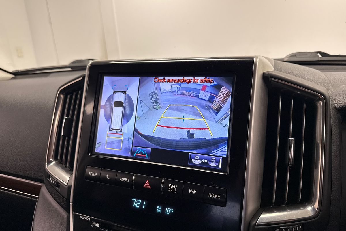 2019 Toyota Landcruiser Sahara VDJ200R