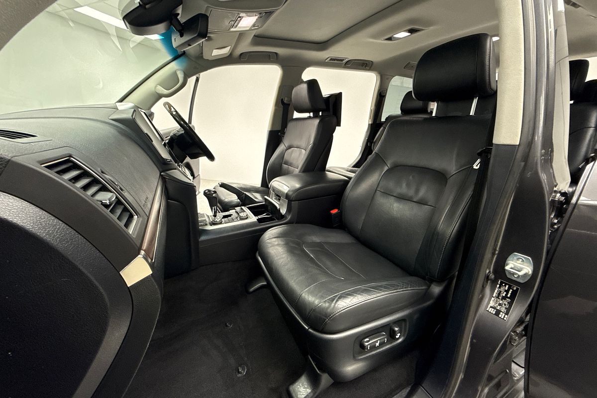2019 Toyota Landcruiser Sahara VDJ200R