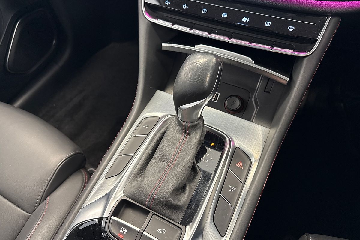 2022 MG Unknown