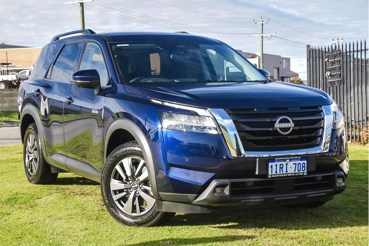 2022 Nissan Pathfinder ST-L R53