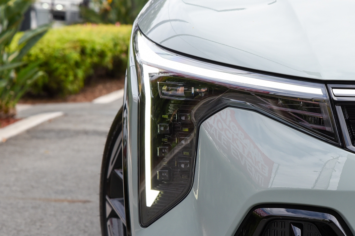 2025 Kia K4 GT-Line CL4m