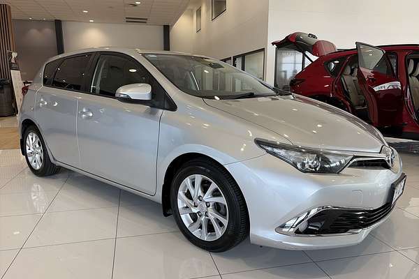 2016 Toyota Corolla Ascent Sport ZRE182R